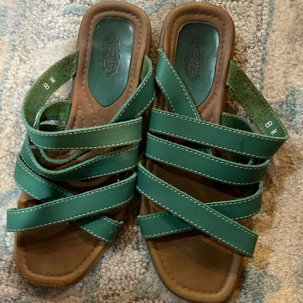 AZALEIA BRAZILIAN GREEN LEATHER LADIES SANDALS SZ 8M EC